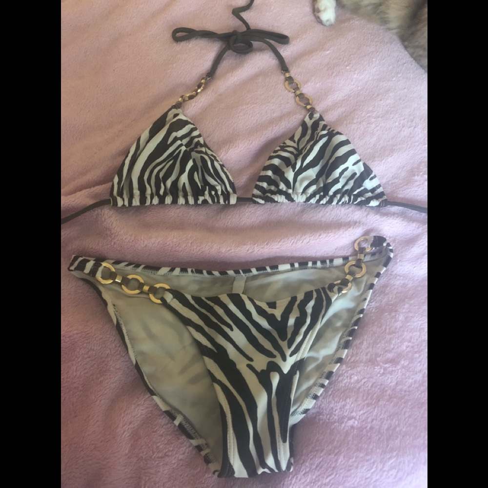 Gorgeous zebra design Vix bikini